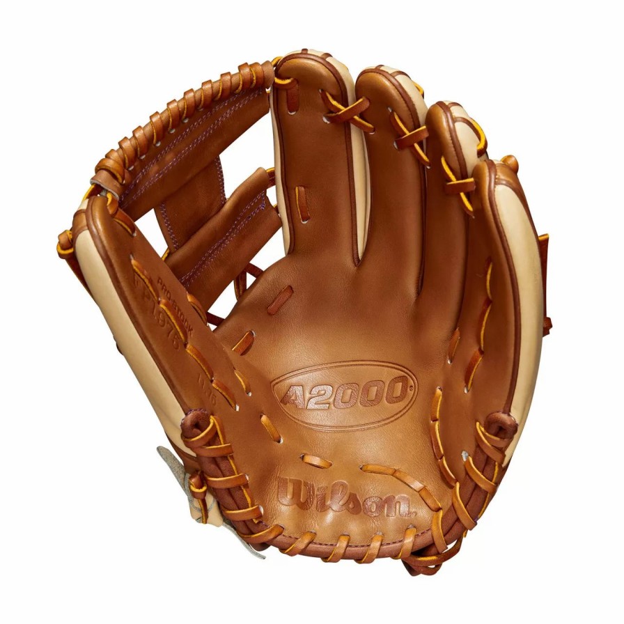 Gloves * | Wilson 2023 A2000 Sis Bates 11.75 Inch Wbw1010161175 Fastpitch Softball Glove